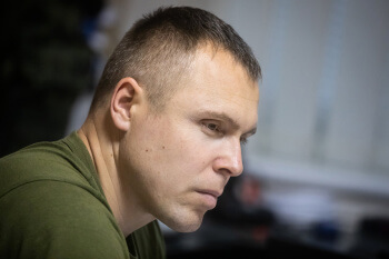 Не існує диво-зброї, яка змінить війну, нам потрібно комплексно нарощувати виробництво, — Роман Костенко
